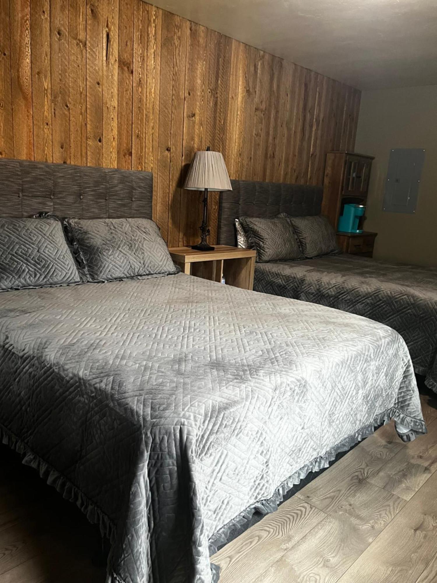 Parkway Yellowstone Guest House Room #1 Gardiner Zewnętrze zdjęcie
